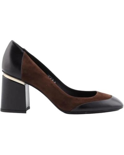 Tod's Court Shoes - Brown