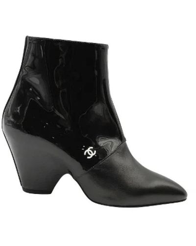 Chanel Heeled Boots - Black