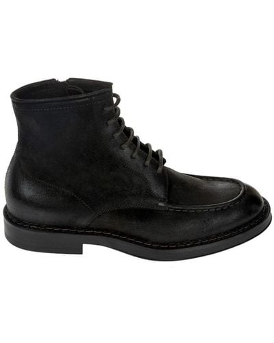 Henderson Lace-Up Boots - Black