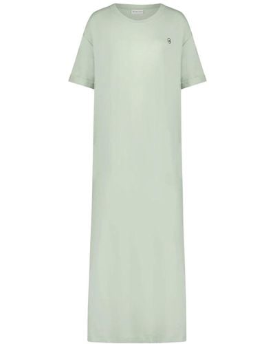 Jane Lushka Midi Dresses - Grün