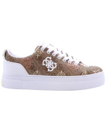 Guess Trainers - Brown