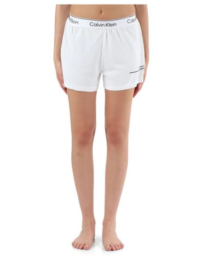 Calvin Klein Elastische taille logo print shorts - Weiß