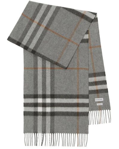 Burberry Winter Scarves - Grey