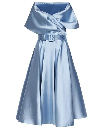 Rhea Costa Dresses - Blau