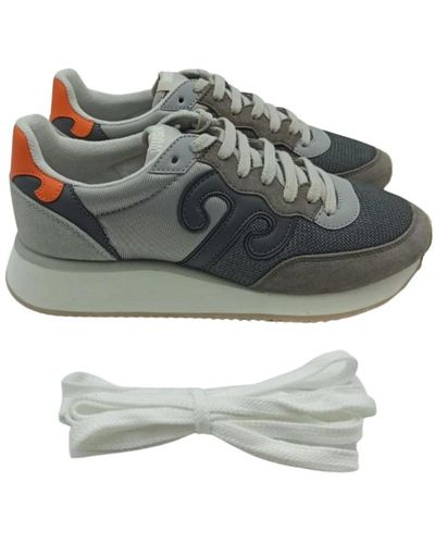 Wushu Ruyi Sneakers - Gray