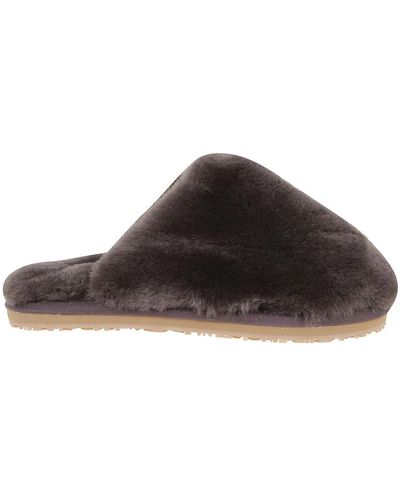 Mou Slippers - Brown