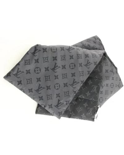 Écharpes et foulards Louis Vuitton pour femme | Réductions Black Friday  jusqu'à 30 % | Lyst
