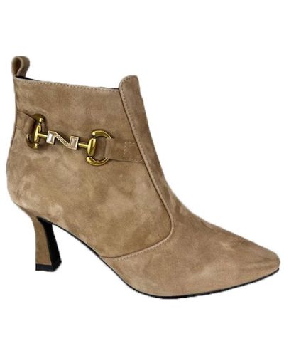 Nathan-Baume Shoes > boots > heeled boots - Marron