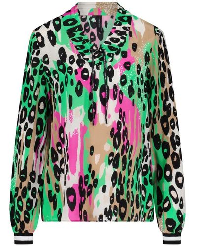 Marc Cain Blusa con stampa animalier e scollo con lacci - Verde