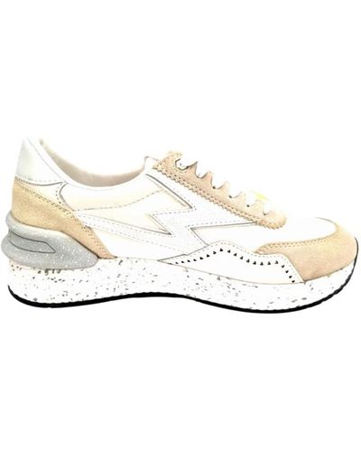 MOA Shoes > sneakers - Blanc