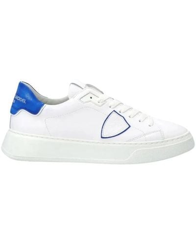 Philippe Model Sneaker in pelle bianca con suola oversize - Blu