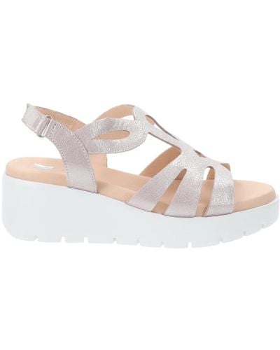 Callaghan Wedges - Pink