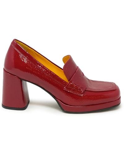 Mara Bini Court Shoes - Red