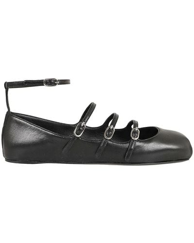 Alexander McQueen Zapato de cuero negro