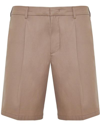 Emporio Armani Shorts in cotone con tasche laterali e posteriori - Neutro