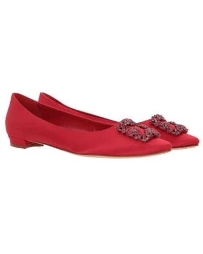 Manolo Blahnik Zapatos planos rojos de seda con hebilla de joya