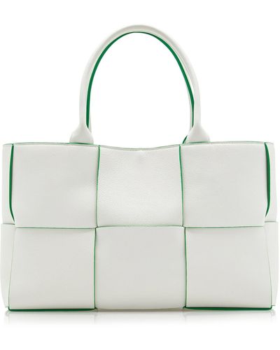 Bottega Veneta The Arco Medium Leather Tote Bag - White