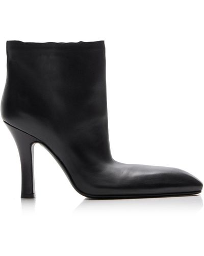 Balenciaga Falkon Leather Ankle Boots - Black