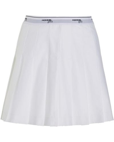 HOMMEGIRLS Exclusive Pleated Mini Tennis Skirt - White