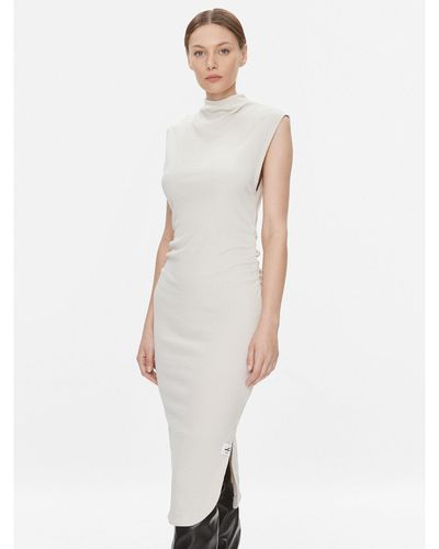 Calvin Klein Kleid Für Den Alltag J20J221396 Slim Fit - Weiß