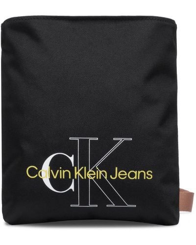 Calvin Klein Umhängetasche Sport Essentials Flatpack S Tt K50K508887 - Schwarz