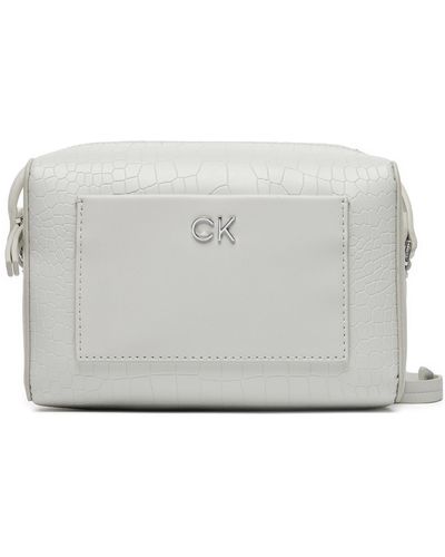 Calvin Klein Handtasche Ck Daily Camera Bag_Croco K60K612140 - Grau