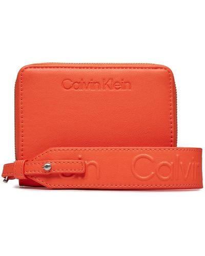 Calvin Klein Große Damen Geldbörse Gracie Wallet W/Strap Md K60K611387 - Rot