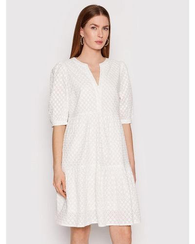 S.oliver Kleid Für Den Alltag 2111996 Weiß Regular Fit