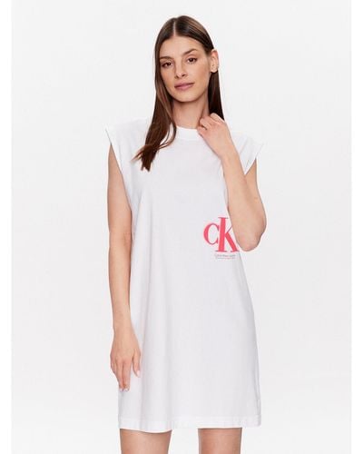 Calvin Klein Kleid Für Den Alltag J20J221484 Weiß Regular Fit