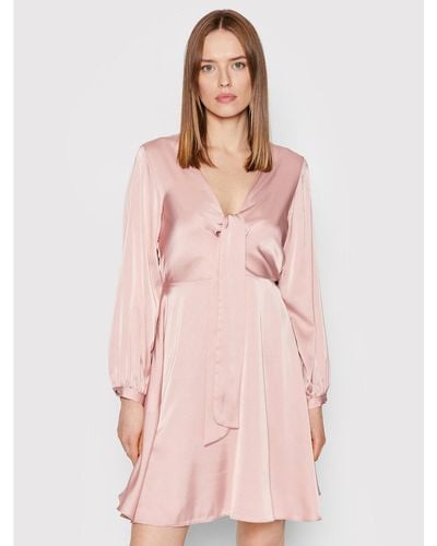 Rinascimento Kleid Für Den Alltag Cfc0107551003 Regular Fit - Pink