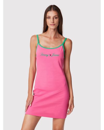 Tommy Hilfiger Kleid Für Den Alltag Dw0Dw14471 Slim Fit - Pink