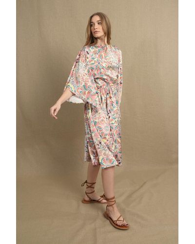 Molly Bracken Robe imprimée emmanchure kimono - Marron