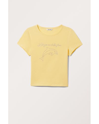 Monki Cropped T-shirt - Yellow