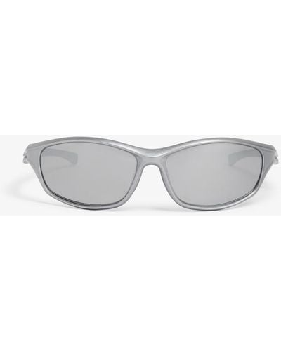 Monki Ovale sonnenbrille - Grau