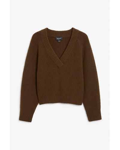 Monki Brown Knitted V-neck Sweater