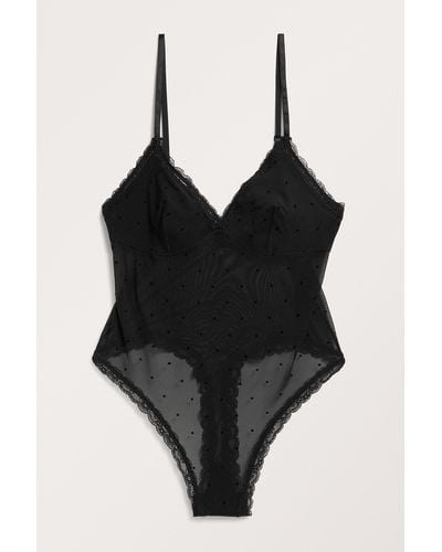 Monki Mesh And Lace Body - Black
