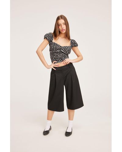 Monki Cropped Twill Suit Trousers - Black