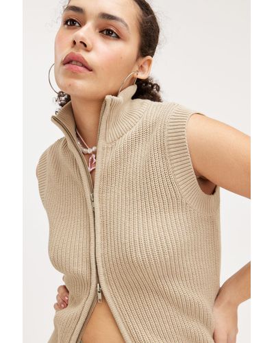 Monki Knitted Zip Vest - Natural