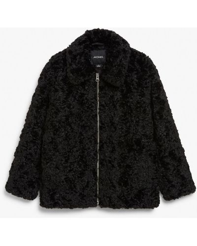 Monki Zip-up Faux Fur Oversize Jacket - Black