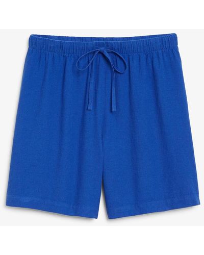 Monki Shorts aus leinenmischung mit normalem bund - Blau