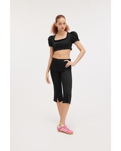 Monki Cropped Puffy Sleeve Top - Black