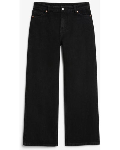 Monki Tief sitzende jeans naoki mit lockerer passform - Schwarz