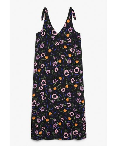 Monki Black Floral V-neck Pinafore Maxi Dress