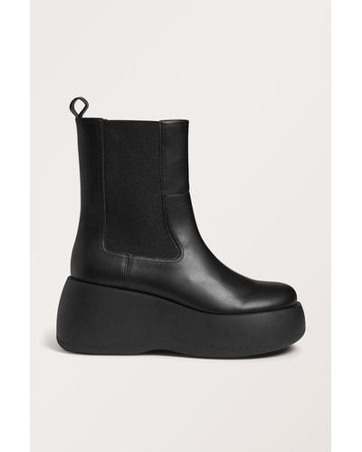 Monki Ankle-high Chelsea Flatform Boots - Black