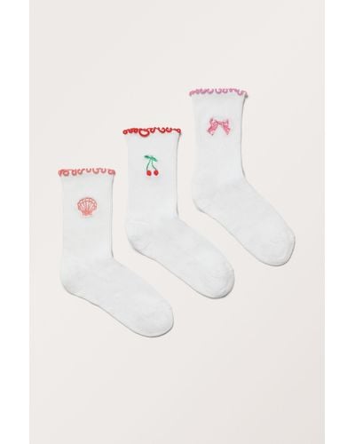 Monki 3-pack Embroidered Socks - Natural