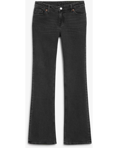 Monki Wakumi lowwaist-jeans mit bootcut schwarz