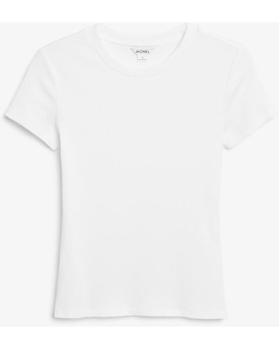 Monki Geripptes t-shirt - Weiß