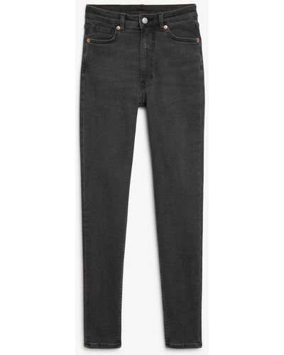 Monki Hoch sitzende enge jeans oki schwarz - Grau