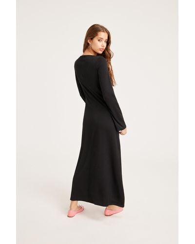 Monki Soft Long Sleeve Maxi Dress - Black