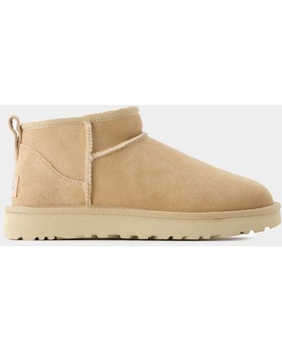 UGG W Classic Ultra Mini Ankle Boots - Natural